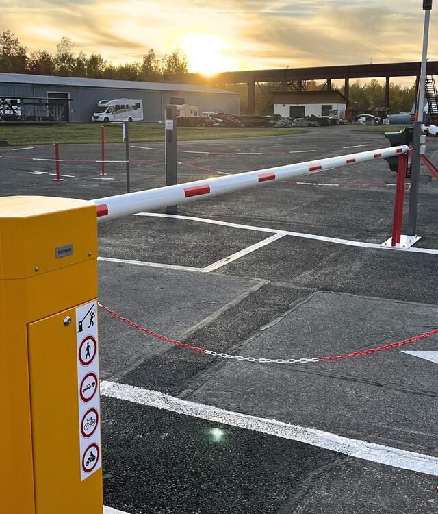 Automatic Boom Barriers