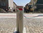 Výsuvné sloupky vzdáleně řízené časovačem u základní školy v Písku - #1