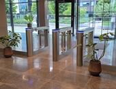 Vstupní turnikety v budově A kancelářích Vlněna Office Park v Brně - #4