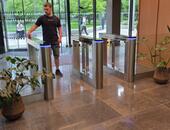 Vstupní turnikety v budově A kancelářích Vlněna Office Park v Brně - #5