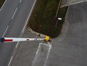 Extrémně dlouhá závora se zesíleným kloubem ke vjezdu do sídla firmy HORAVA - #5