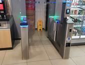 Vstupní turniket na toalety na čerpací stanici ORLEN Vystrkov