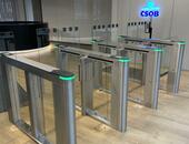 Speedgate turnikety pro přístupový systém ve slovenské centrále ČSOB