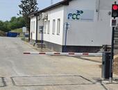 Dvojice průmyslových závor ve vjezdu na skládku FCC Žabčice na Brněnsku - #2