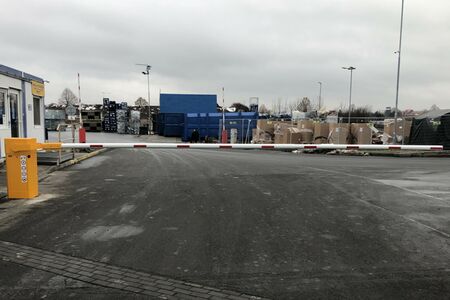Vjezdová závora RB53 | Detomatic - Závory a Turnikety