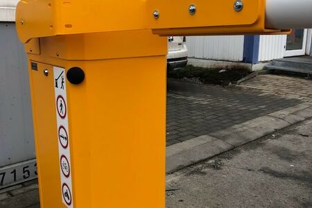 Průmyslová závora RB53 | Detomatic - Závory a Turnikety